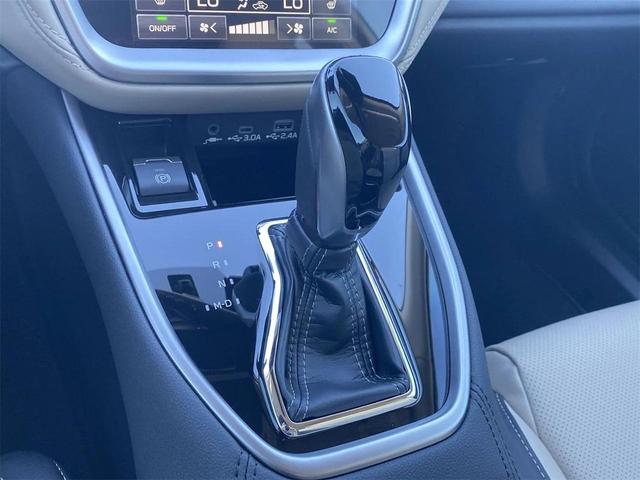 Photo of 2025 Crystal White Pearl Subaru Outback