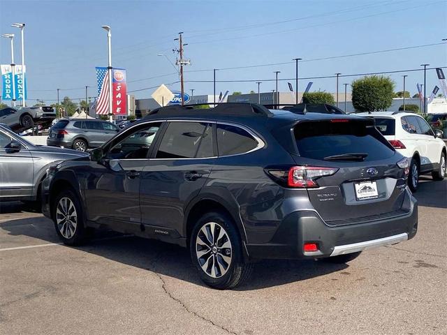 Photo of 2025 Magnetite Gray Subaru Outback