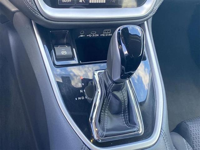 Photo of 2025 Ice Silver Metallic Subaru Outback