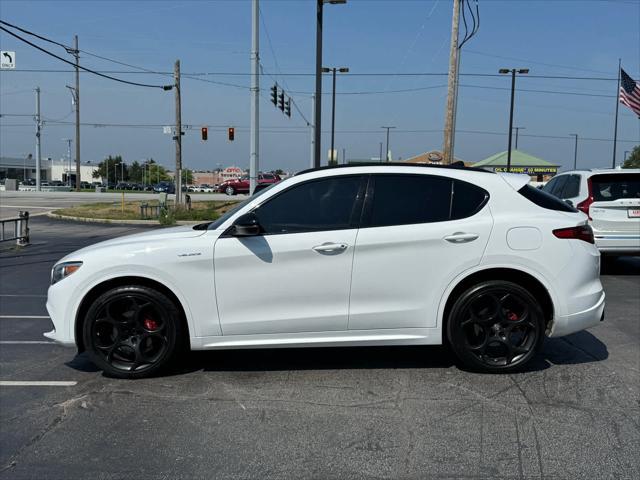Photo of 2022 Alfa White Alfa Romeo Stelvio