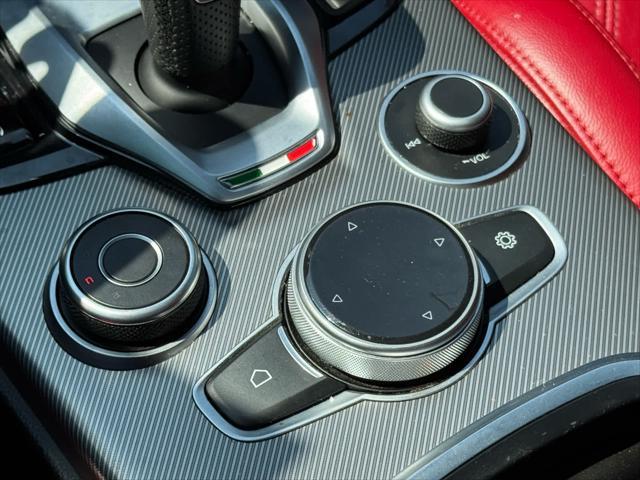 Photo of 2022 Alfa White Alfa Romeo Stelvio