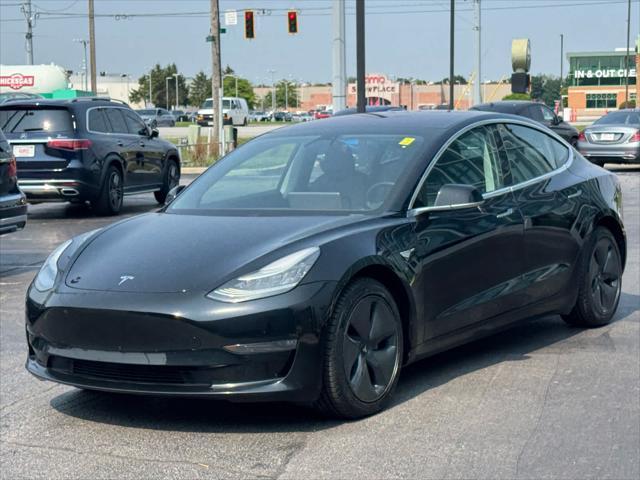 Photo of 2018 BLACK Tesla Model 3