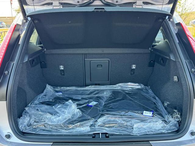 Photo of 2026 Aurora Silver Volvo XC40