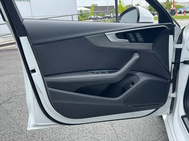 Photo of 2022 Ibis White Audi A4