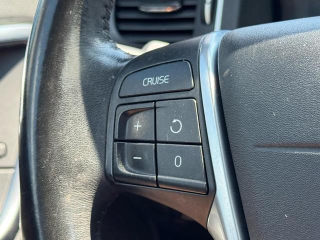 Photo of 2012 Silver Metallic Volvo S60