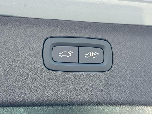 Photo of 2026 VAPUR GREY Volvo XC90