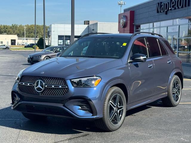 Photo of 2026 Twilight Blue Metallic Mercedes-Benz GLE 450