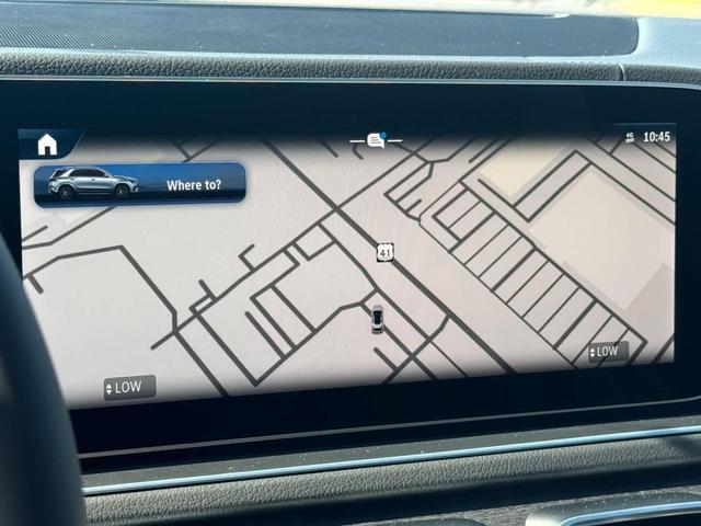 Photo of 2026 Twilight Blue Metallic Mercedes-Benz GLE 450