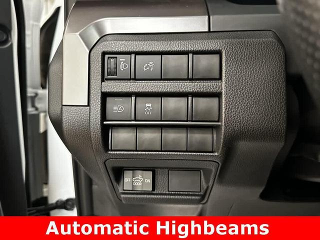 Photo of 2025 Ice Cap Toyota Tacoma