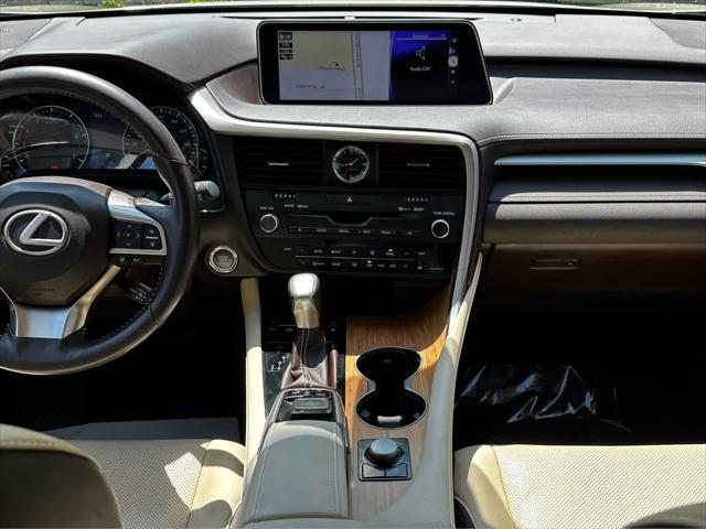 Photo of 2019 Satin Cashmere Metallic Lexus RX 350