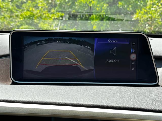 Photo of 2019 Satin Cashmere Metallic Lexus RX 350