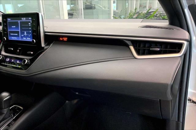 Photo of 2020 Classic Silver Metallic Toyota Corolla
