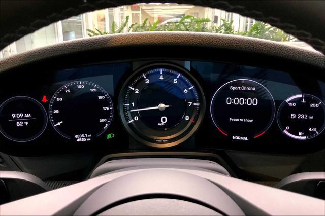 Photo of 2021 Gentian Blue Metallic Porsche 911