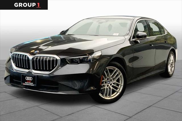 2025 BMW 530
