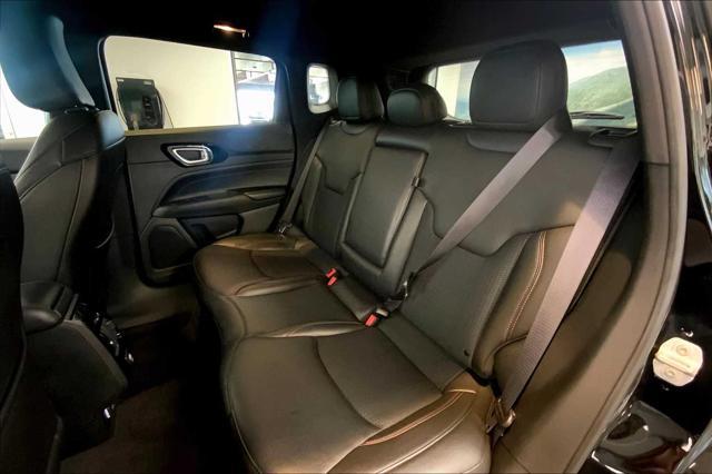 Photo of 2024 Diamond Black Crystal Pearlcoat Jeep Compass