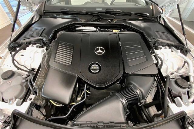 Photo of 2025 WHITE Mercedes-Benz C-Class