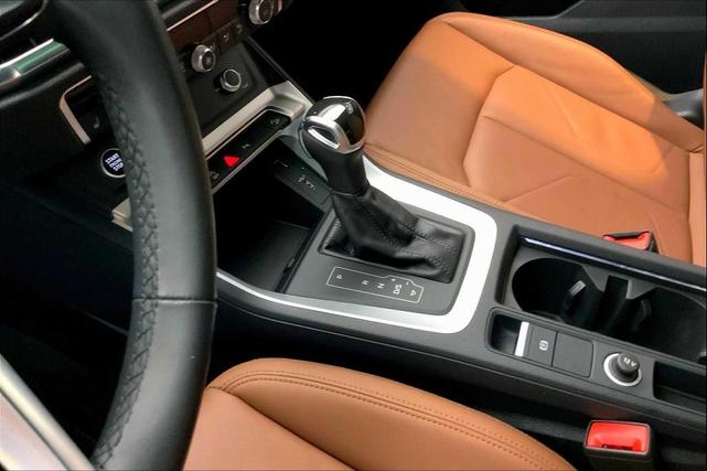 Photo of 2021 Navarra Blue Metallic Audi Q3