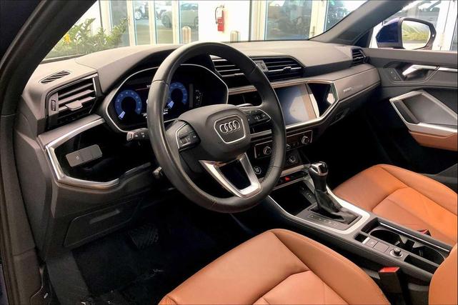 Photo of 2021 Navarra Blue Metallic Audi Q3