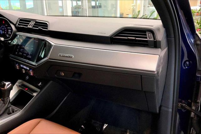 Photo of 2021 Navarra Blue Metallic Audi Q3