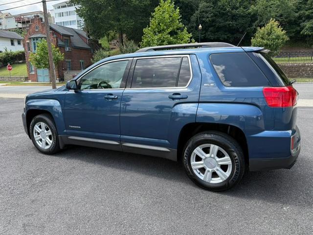 Photo of 2016 Slate Blue Metallic GMC Terrain