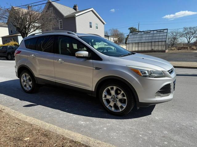 Photo of 2014 Ingot Silver Metallic Ford Escape