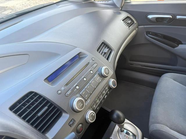 Photo of 2009 Polished Metal Metallic Honda Civic