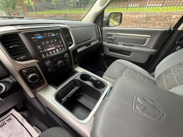 Photo of 2016 Gray RAM 1500