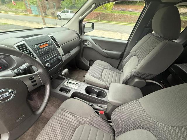 Photo of 2010 Night Armor Nissan Frontier