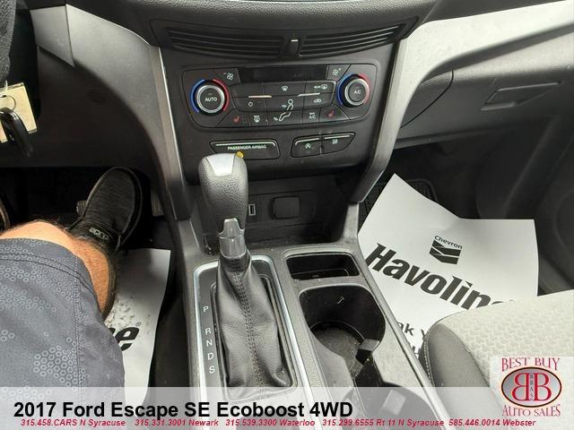 Photo of 2017 Red Ford Escape