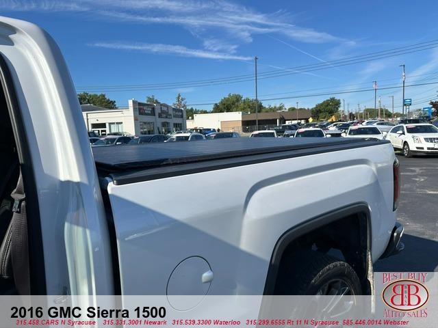 Photo of 2016 White GMC Sierra 1500