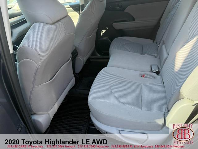Photo of 2020 Gray Toyota Highlander