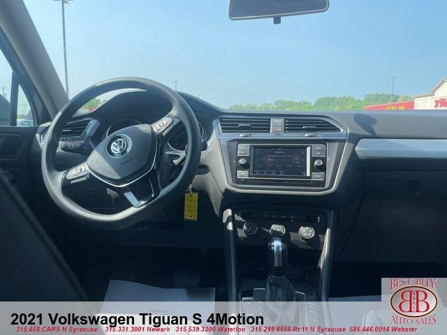 Photo of 2021 Platinum Gray Metallic Volkswagen Tiguan