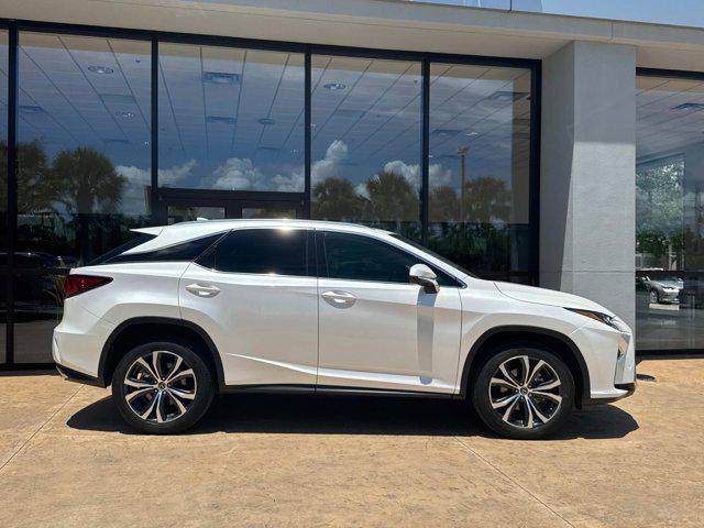 Photo of 2019 Ultra White Lexus RX 350