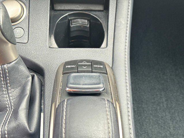 Photo of 2016 Silver Lexus ES 350