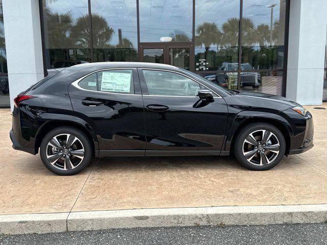 Photo of 2025 Obsidian Lexus UX 300h