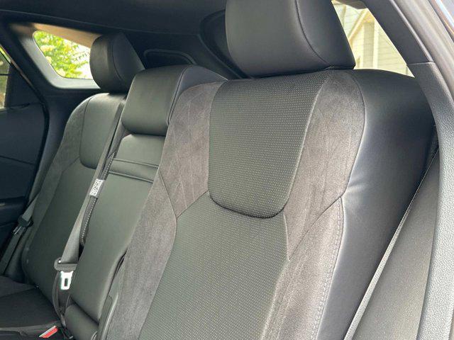 Photo of 2023 Gray Pearl Lexus RX 350