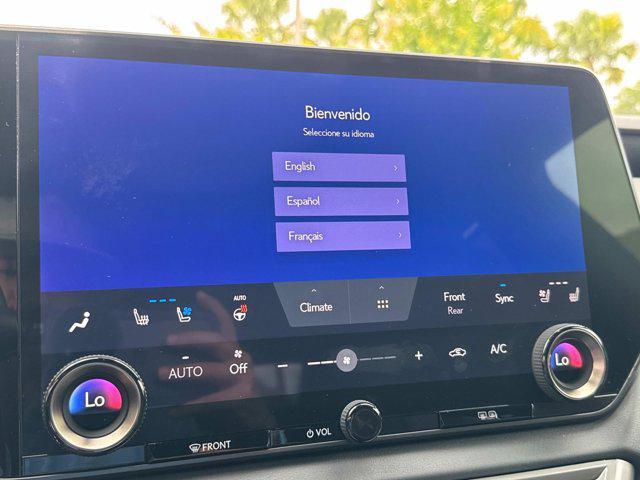 Photo of 2023 Gray Pearl Lexus RX 350
