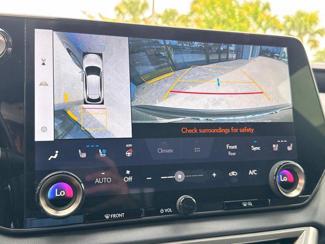 Photo of 2023 Gray Pearl Lexus RX 350