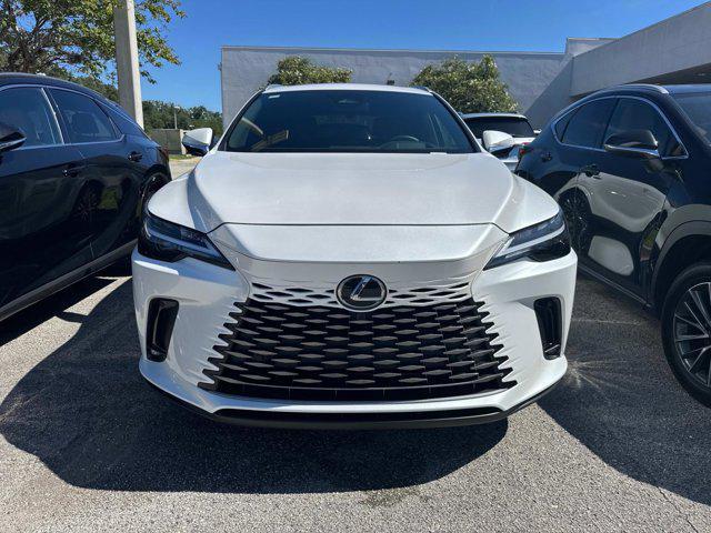 Photo of 2024 Eminent White Pearl Lexus RX 350