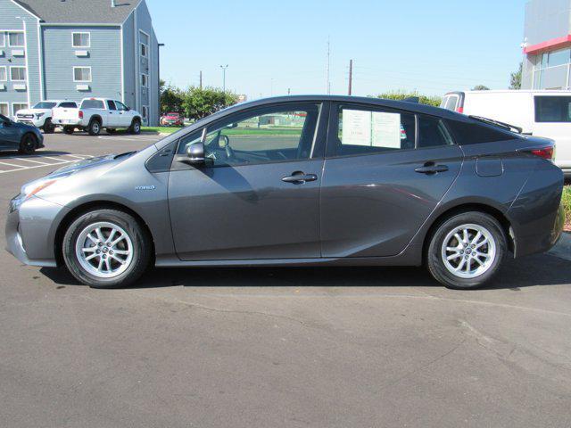 Photo of 2017 Magnetic Gray Metallic Toyota Prius