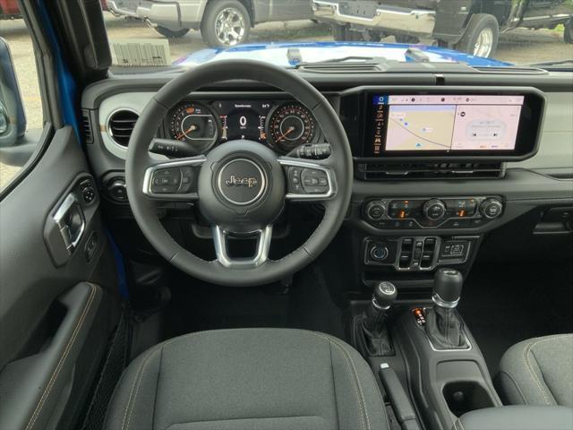 Photo of 2025 Hydro Blue Pearlcoat Jeep Wrangler