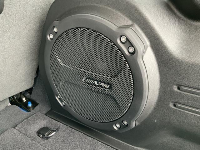Photo of 2025 Hydro Blue Pearlcoat Jeep Wrangler
