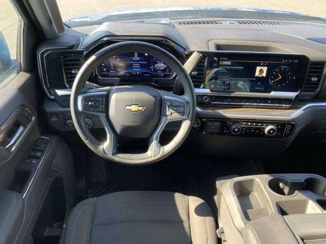 Photo of 2023 Glacier Blue Metallic Chevrolet Silverado 1500
