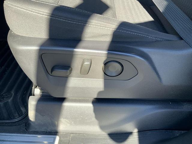 Photo of 2023 Glacier Blue Metallic Chevrolet Silverado 1500