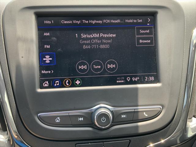 Photo of 2022 Blue Glow Metallic Chevrolet Equinox