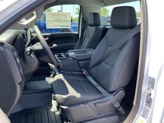 Photo of 2025 Summit White Chevrolet Silverado 2500