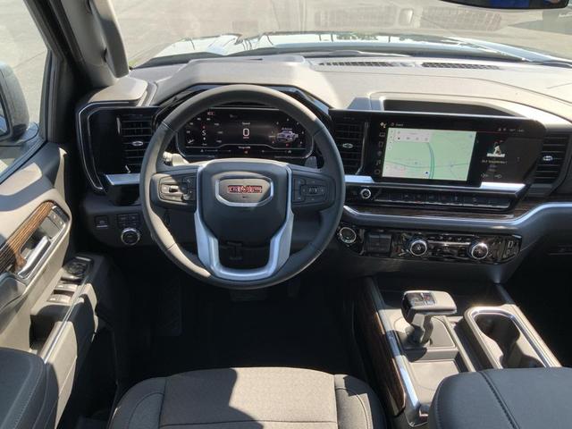 Photo of 2025 Onyx Black GMC Sierra 1500