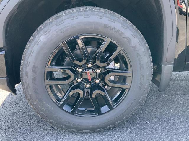 Photo of 2025 Onyx Black GMC Sierra 1500