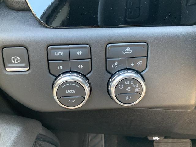Photo of 2025 Onyx Black GMC Sierra 1500