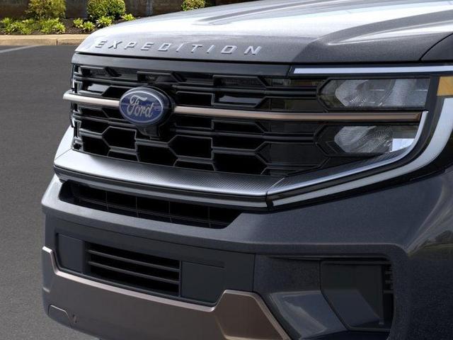 Photo of 2025 Dark Matter Gray Metallic Ford Expedition Max
